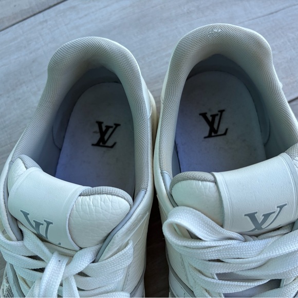 Louis Vuitton White Leather Sneakers - Picture 2 of 8